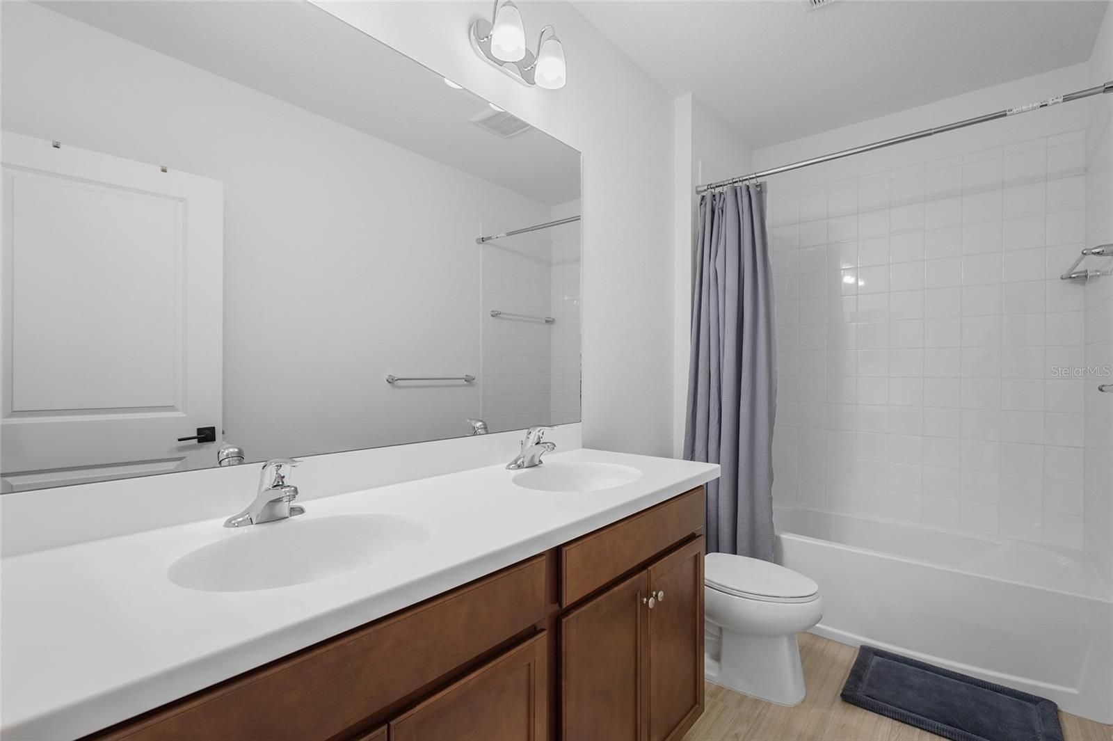 WINDWARD/LAKEWOOD RANCH PH 1 - Residential