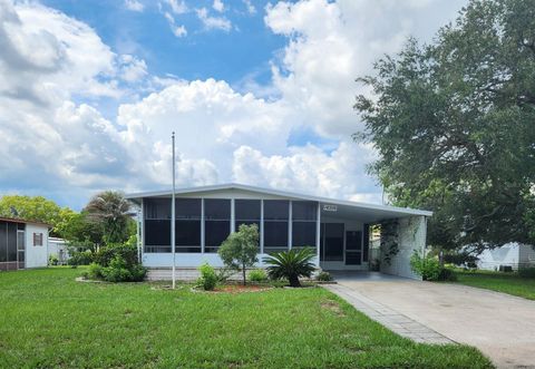 A home in BROOKSVILLE