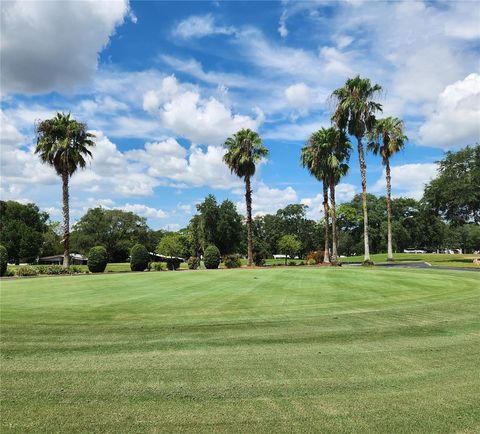 A home in BROOKSVILLE