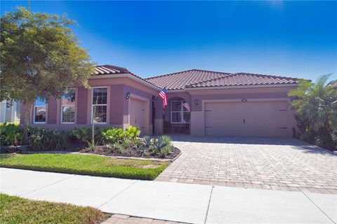 Photo of 11689 Tapestry Lane, Venice, FL 34293 (MLS # N6141691)