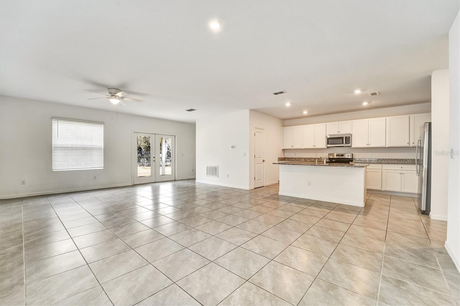 LINKS/CALUSA SPGS - Residential