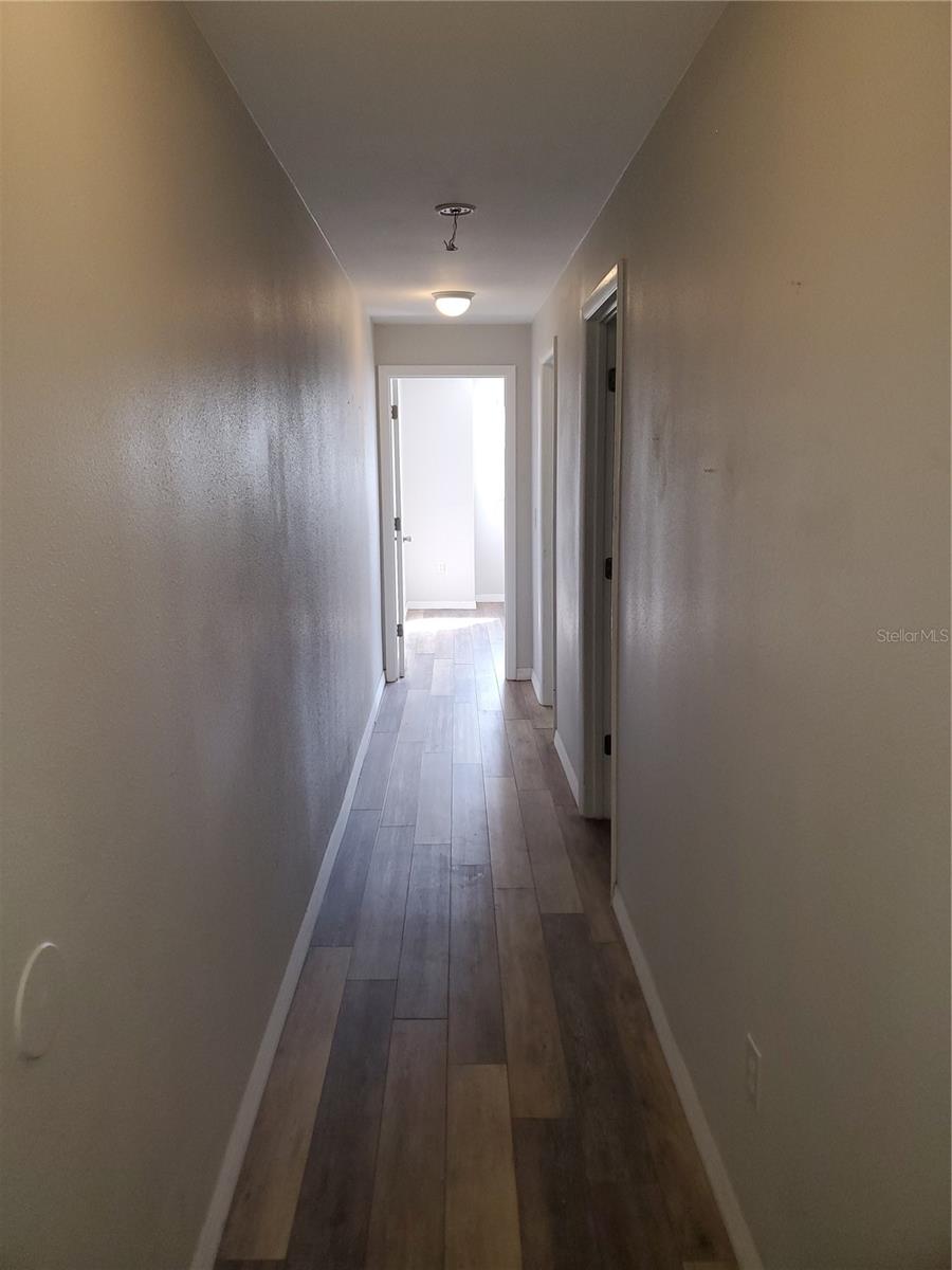 ACREAGE & UNREC - Residential Lease