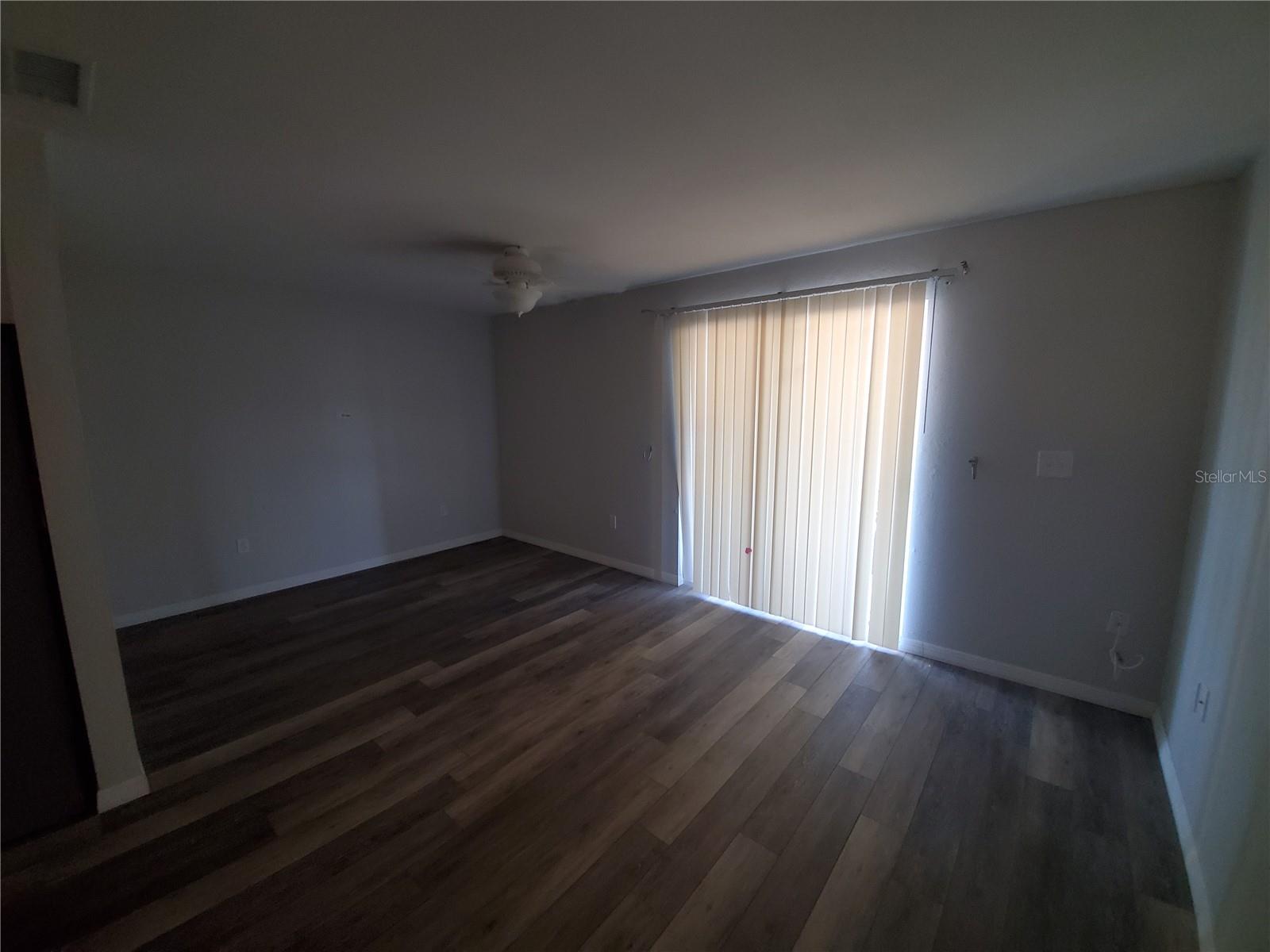 ACREAGE & UNREC - Residential Lease
