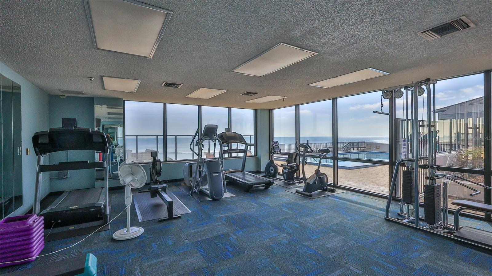 Gemini Condo - Residential