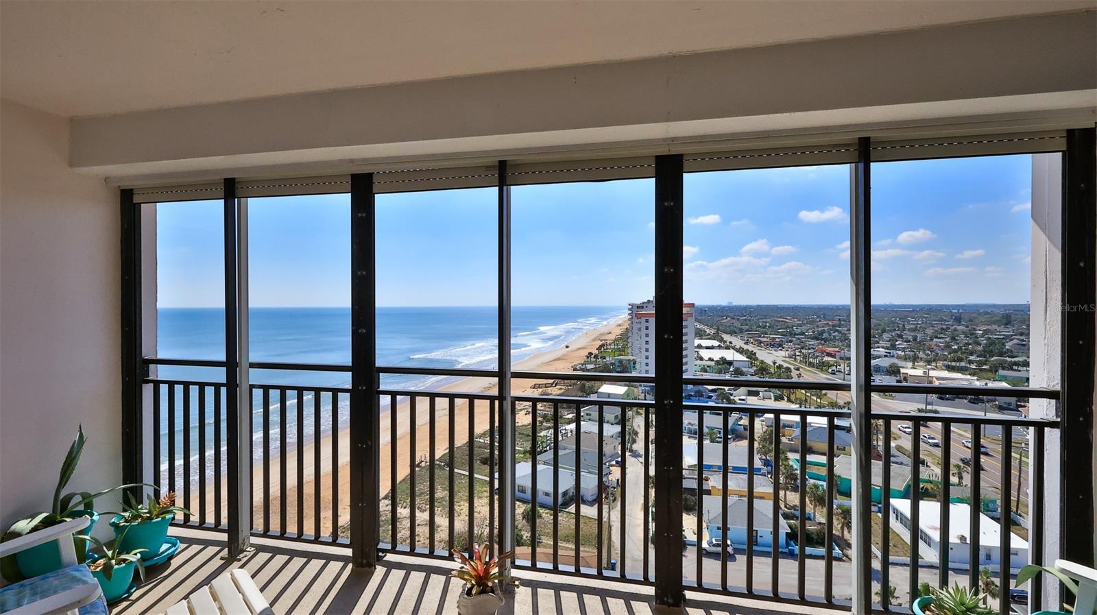 Gemini Condo - Residential