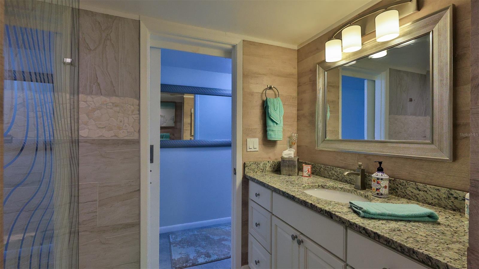 Gemini Condo - Residential