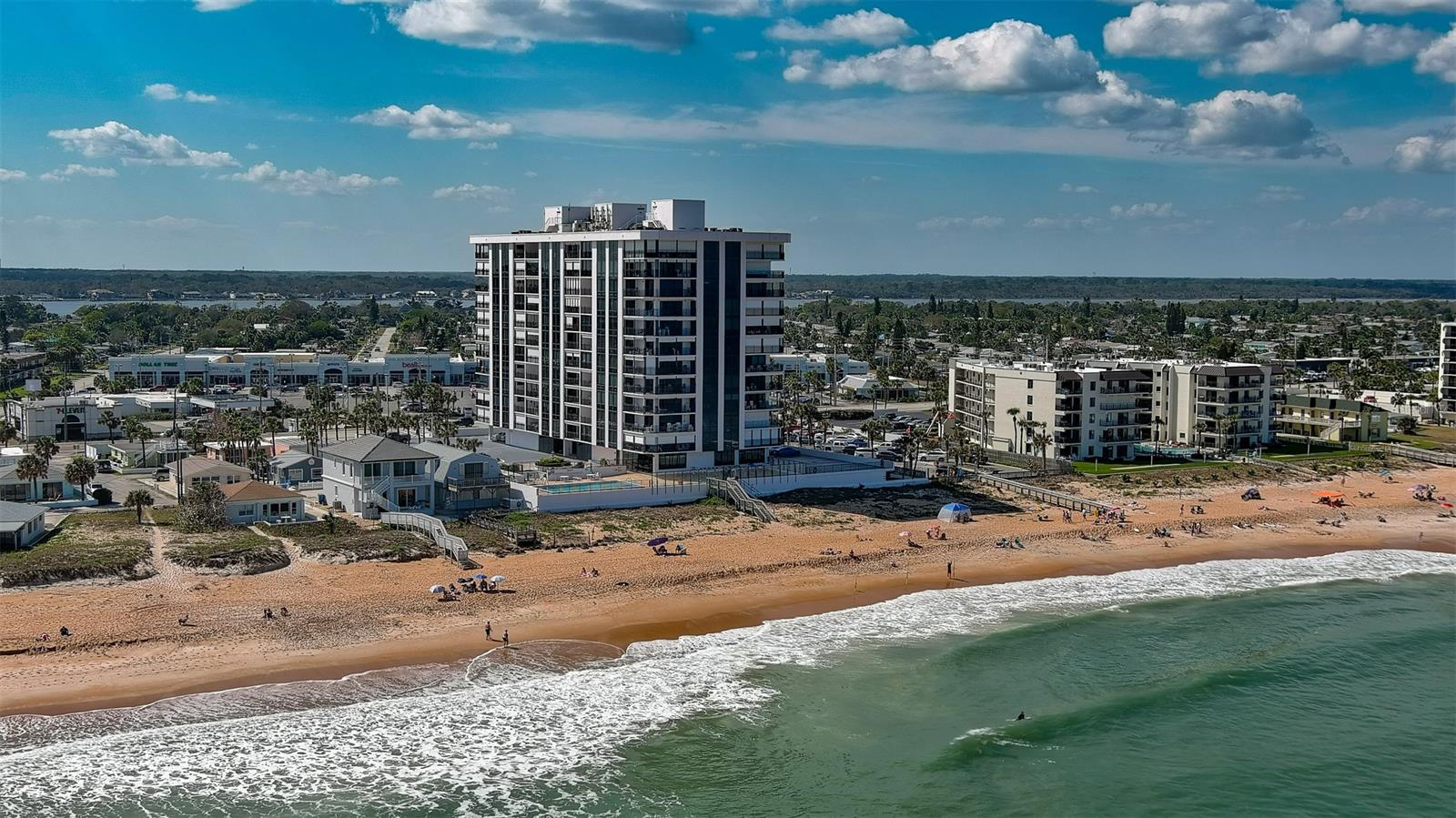 Gemini Condo - Residential