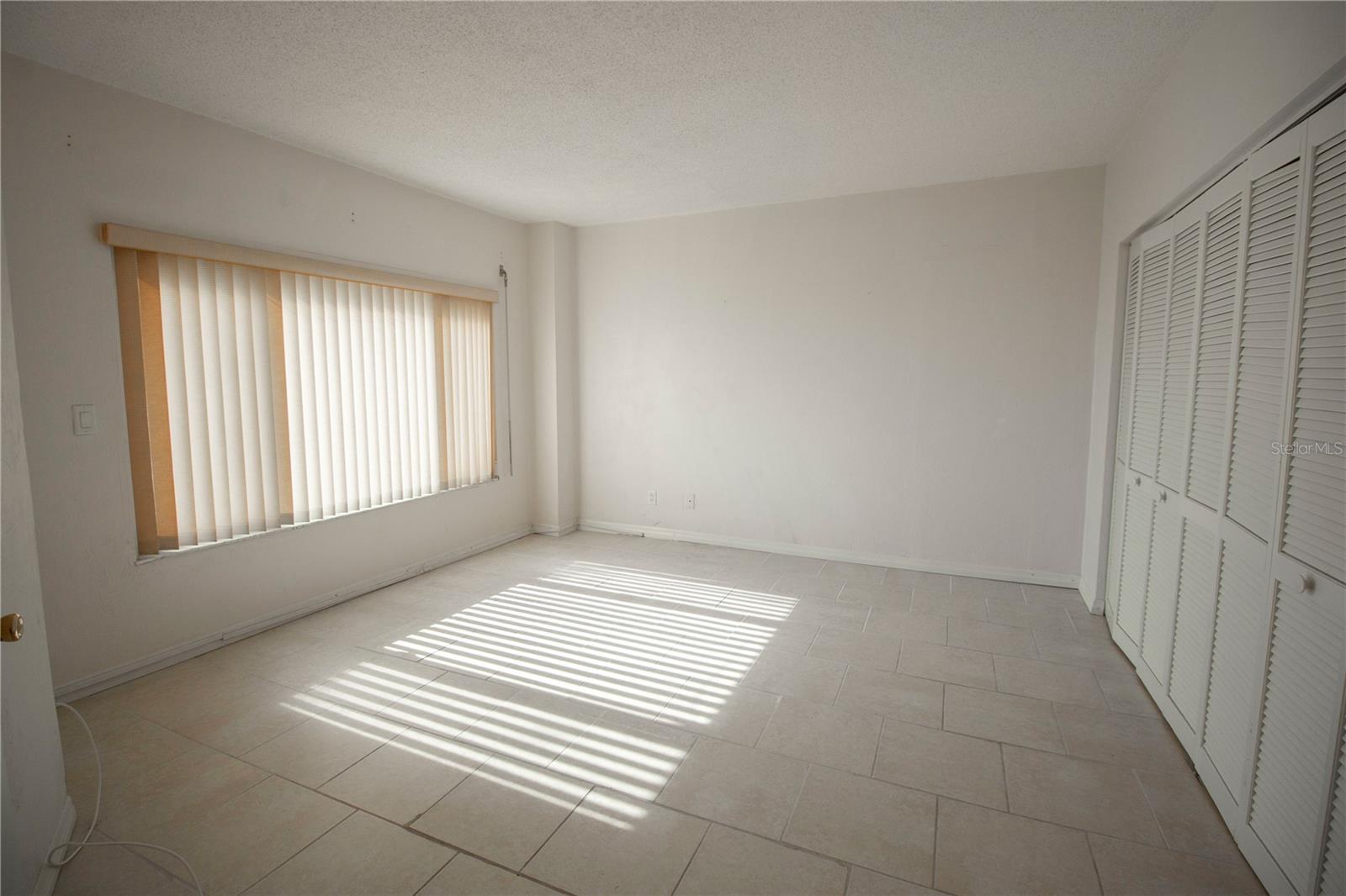 OCEAN VIEW MANOR CONDO - Residential