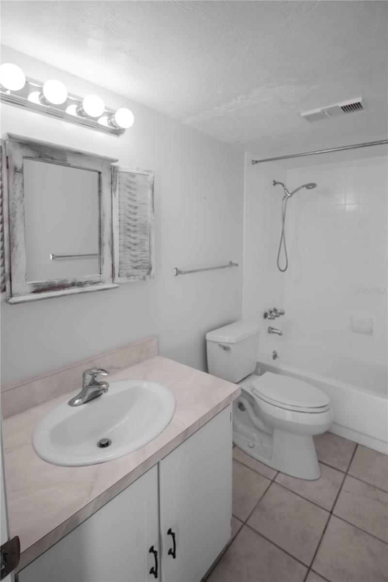 OCEAN VIEW MANOR CONDO - Residential