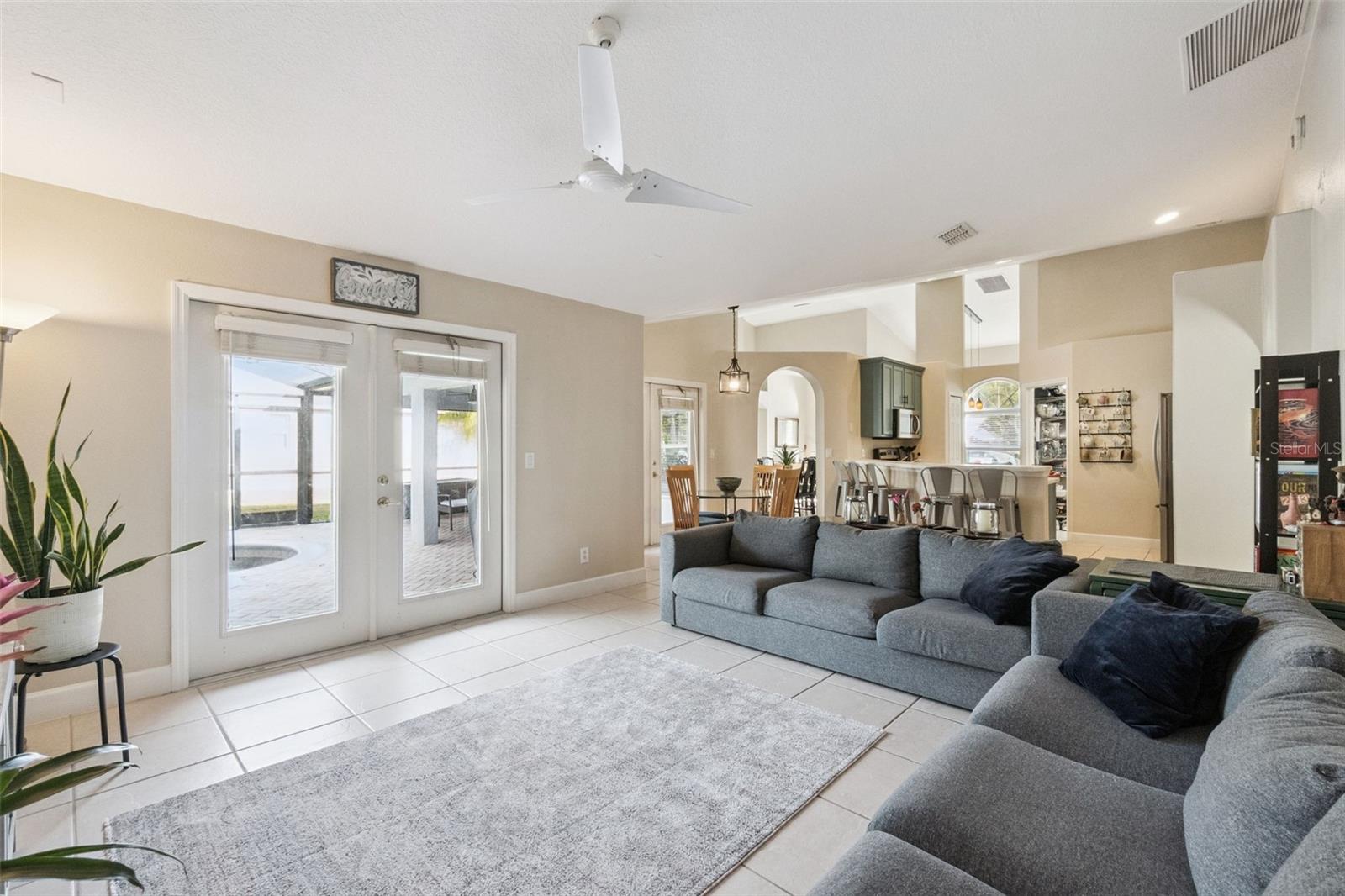 ASHLEY COVE UNIT 3 - Residential