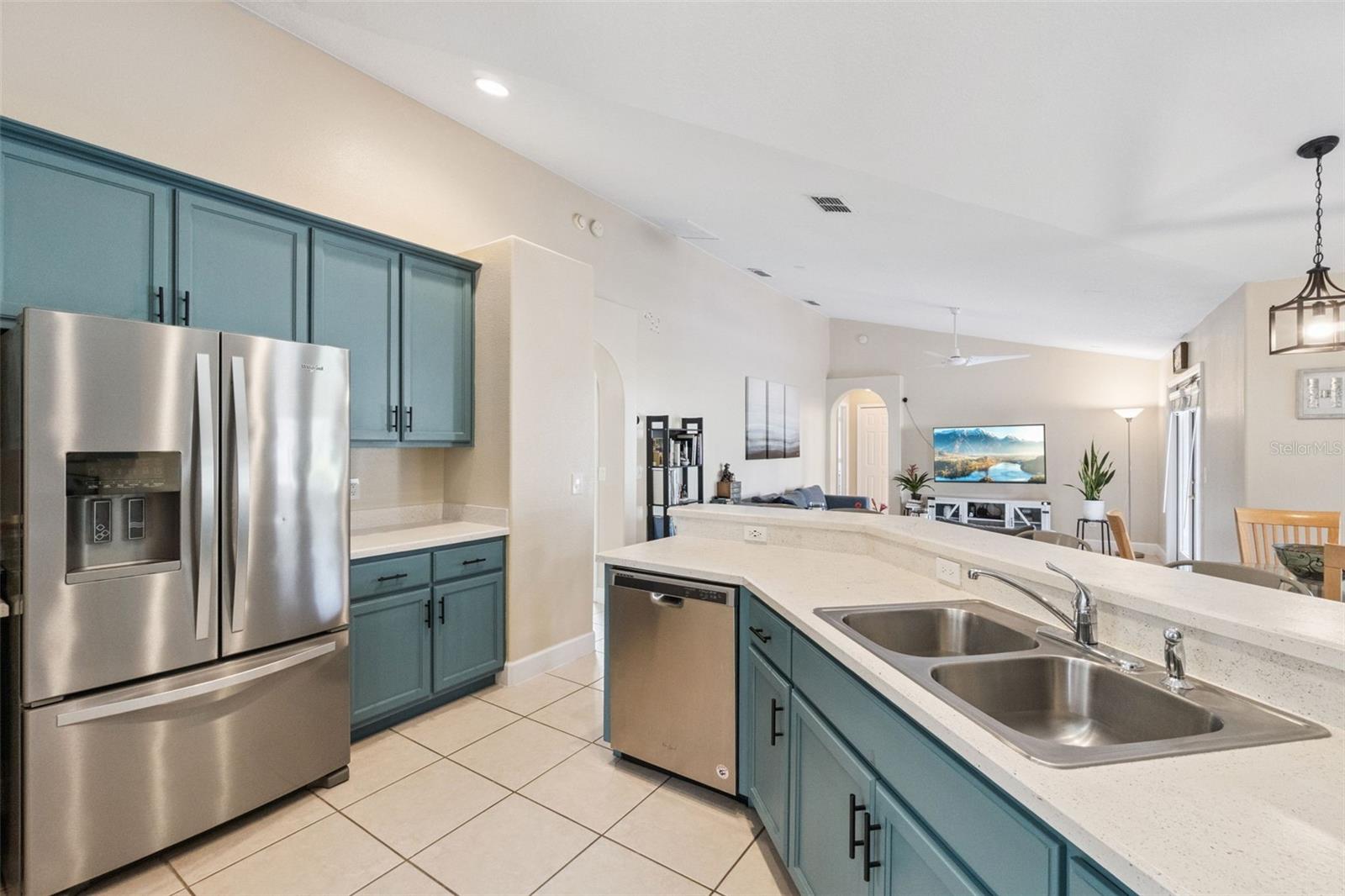 ASHLEY COVE UNIT 3 - Residential