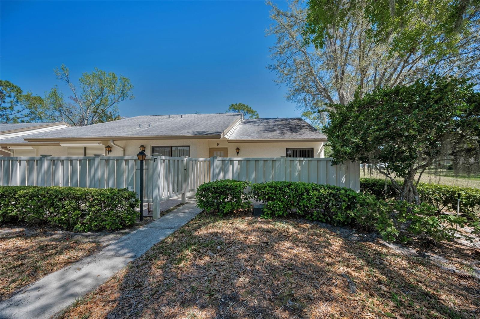 1333 SHADY PINE WAY F