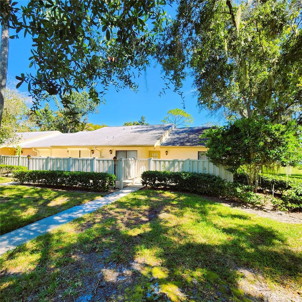 Photo of 1333 Shady Pine Way #F, Tarpon Springs, FL 34688 (MLS # TB8364422)