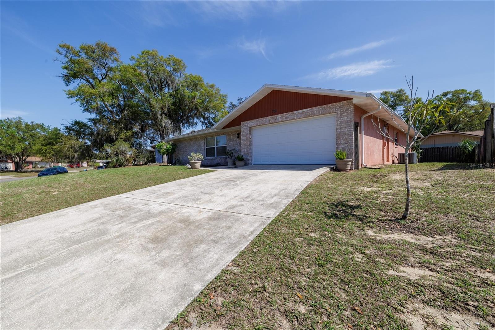 SWEETWATER HILLS UNIT 03 - Residential