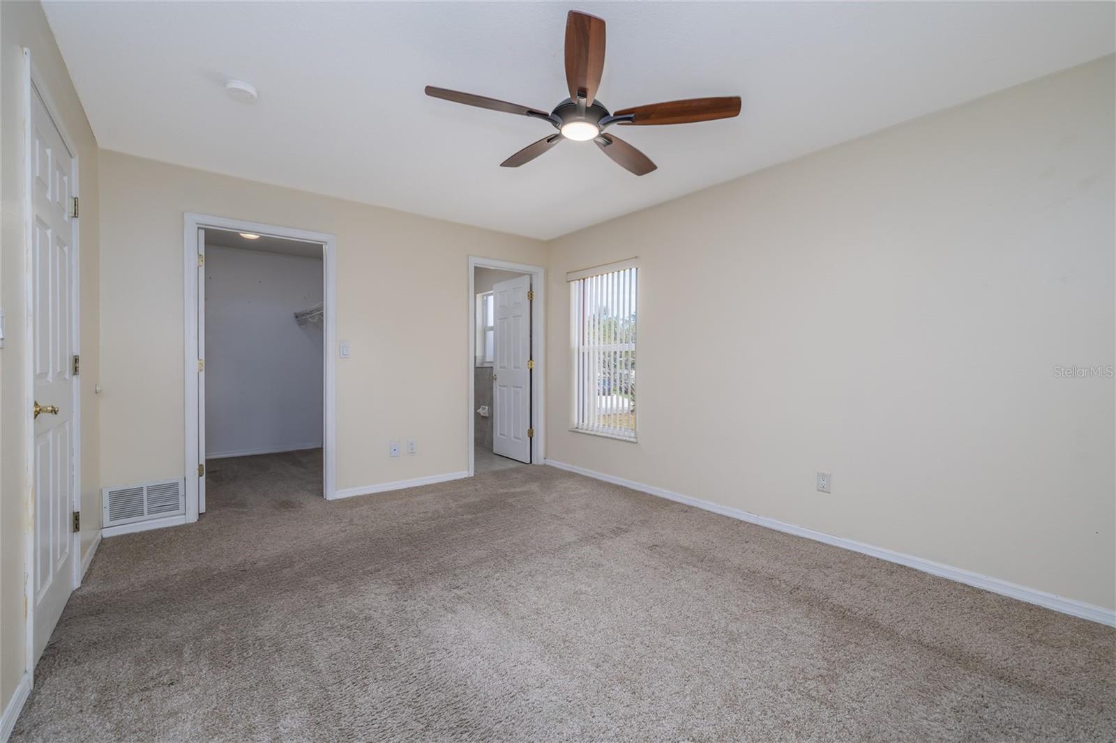 SWEETWATER HILLS UNIT 03 - Residential