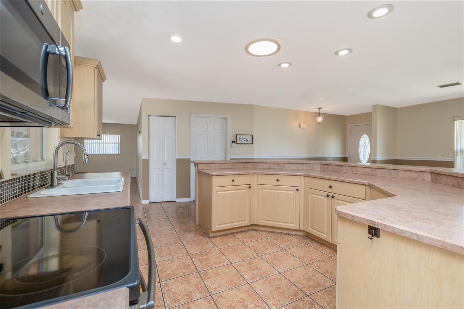 SWEETWATER HILLS UNIT 03 - Residential