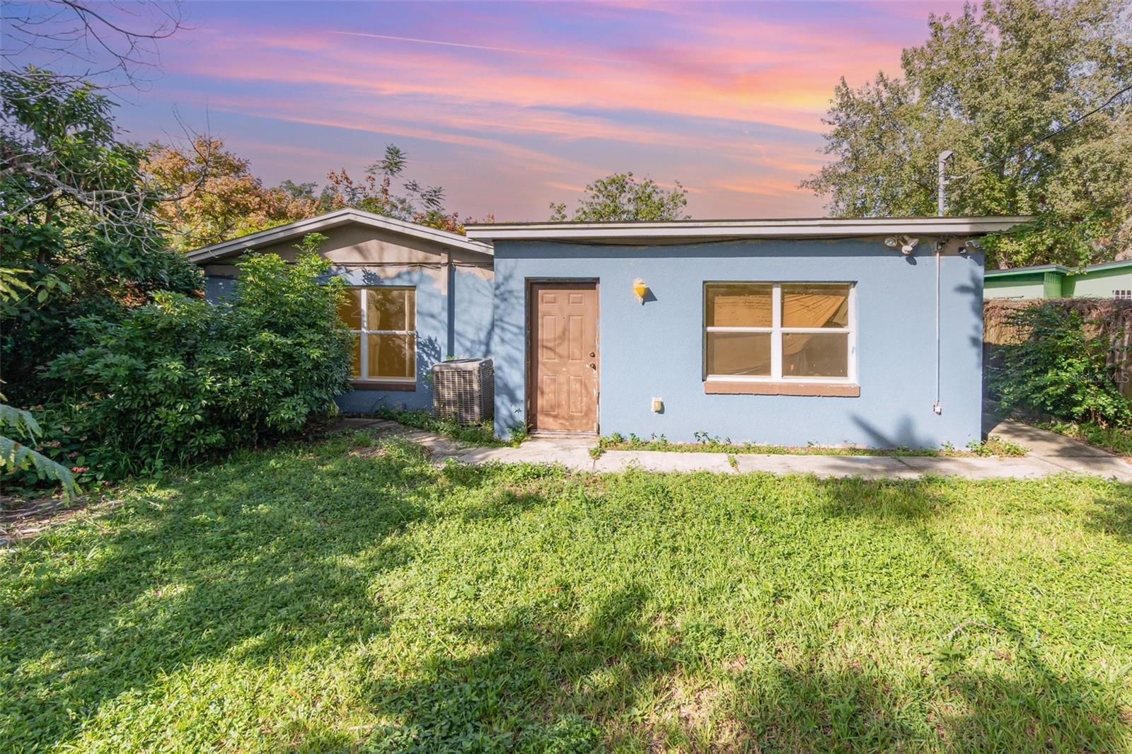 LAKE LAWNE SHORES - Residential