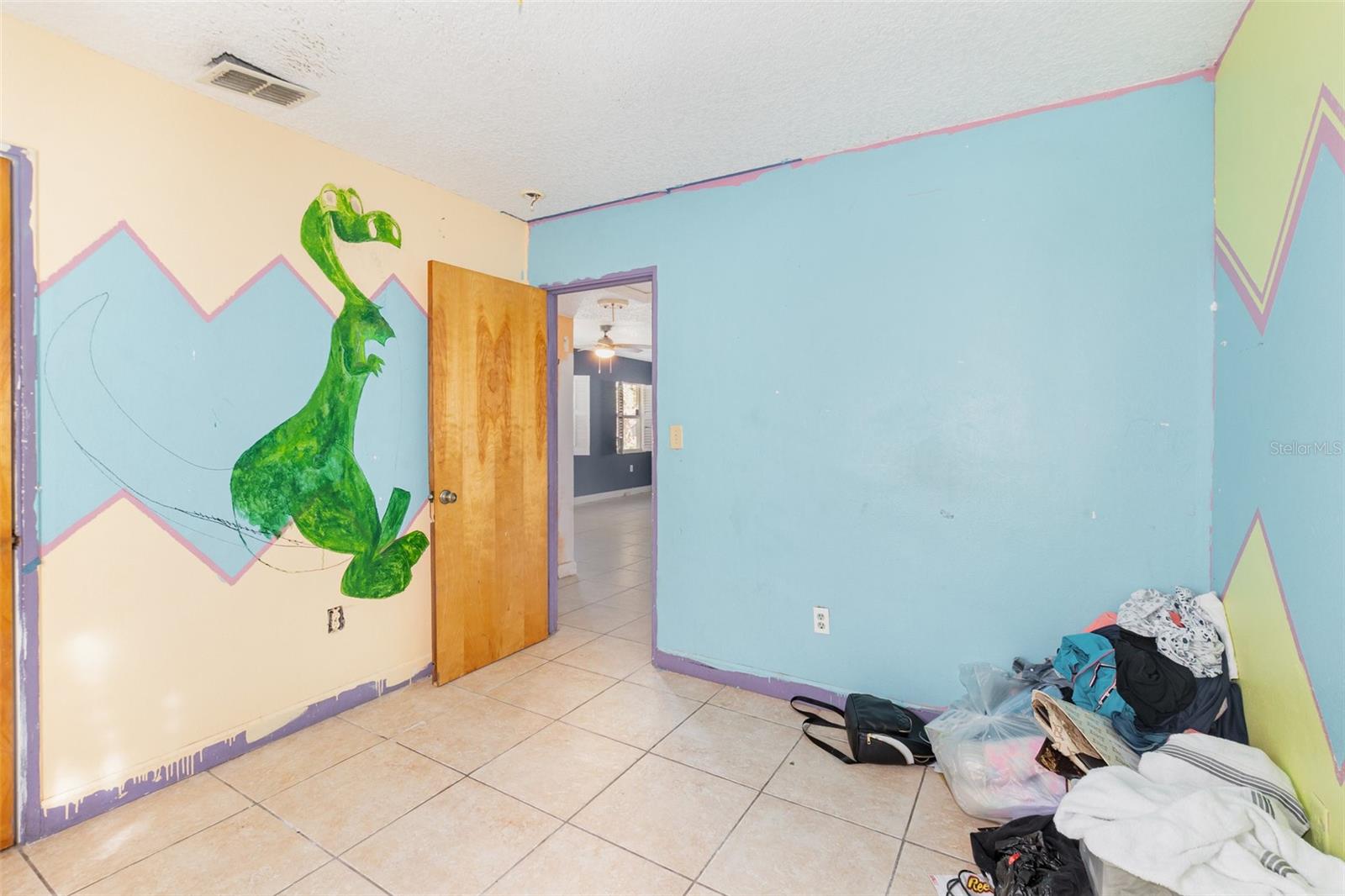 LAKE LAWNE SHORES - Residential