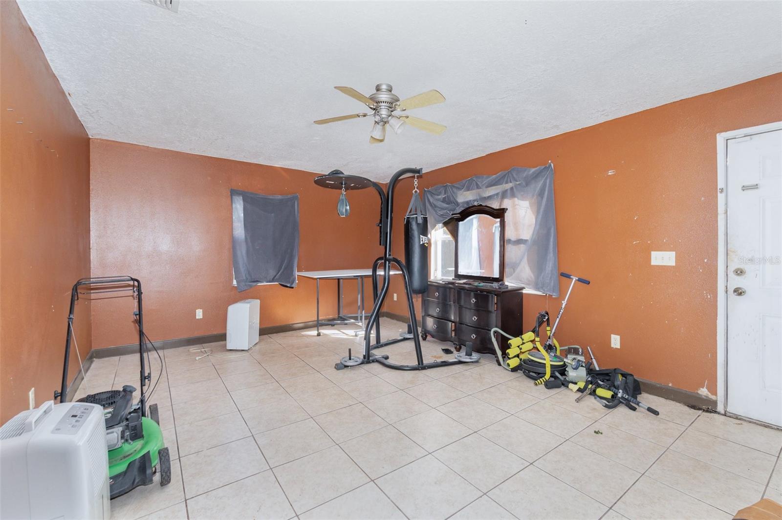 LAKE LAWNE SHORES - Residential