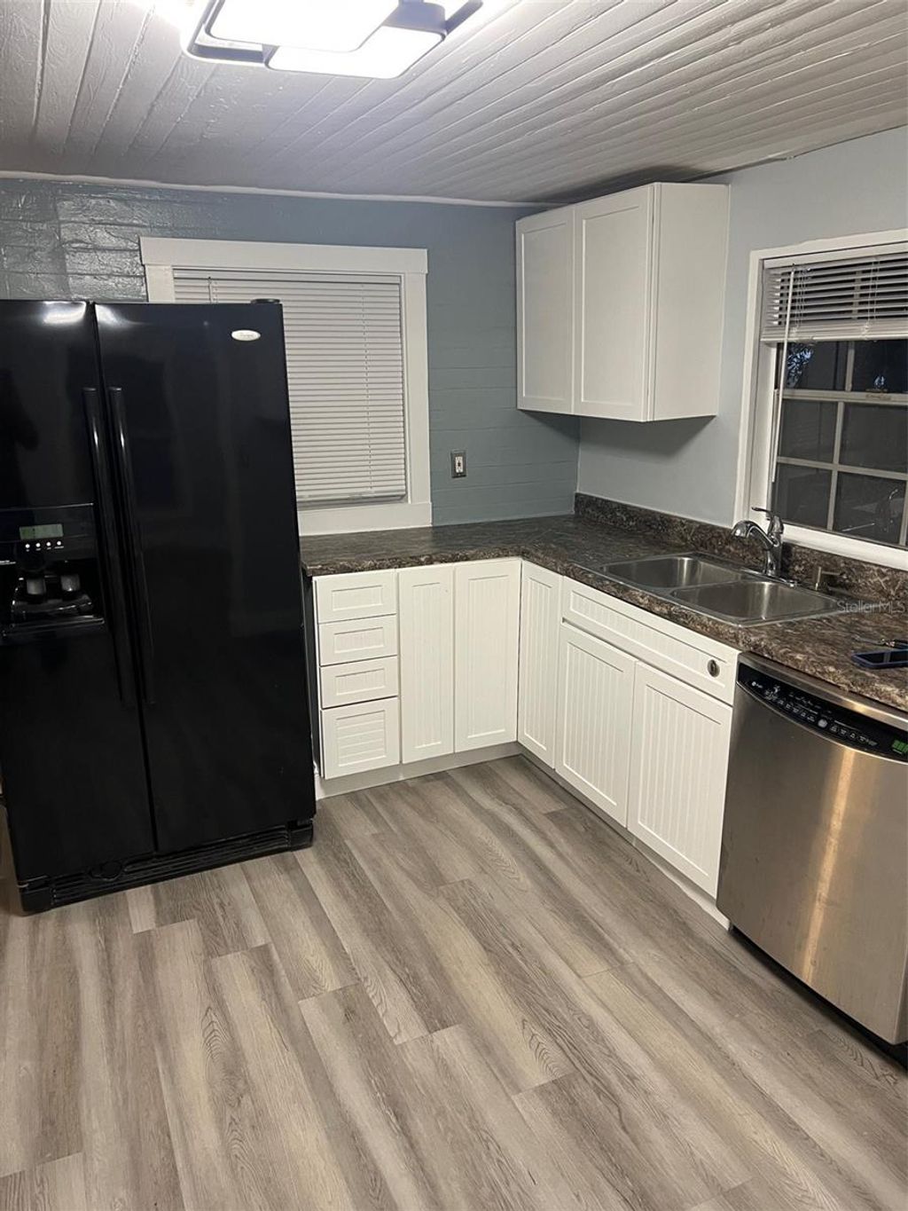 Photo of 2905 W Cherry Street, Tampa, FL 33607 (MLS # TB8452737)