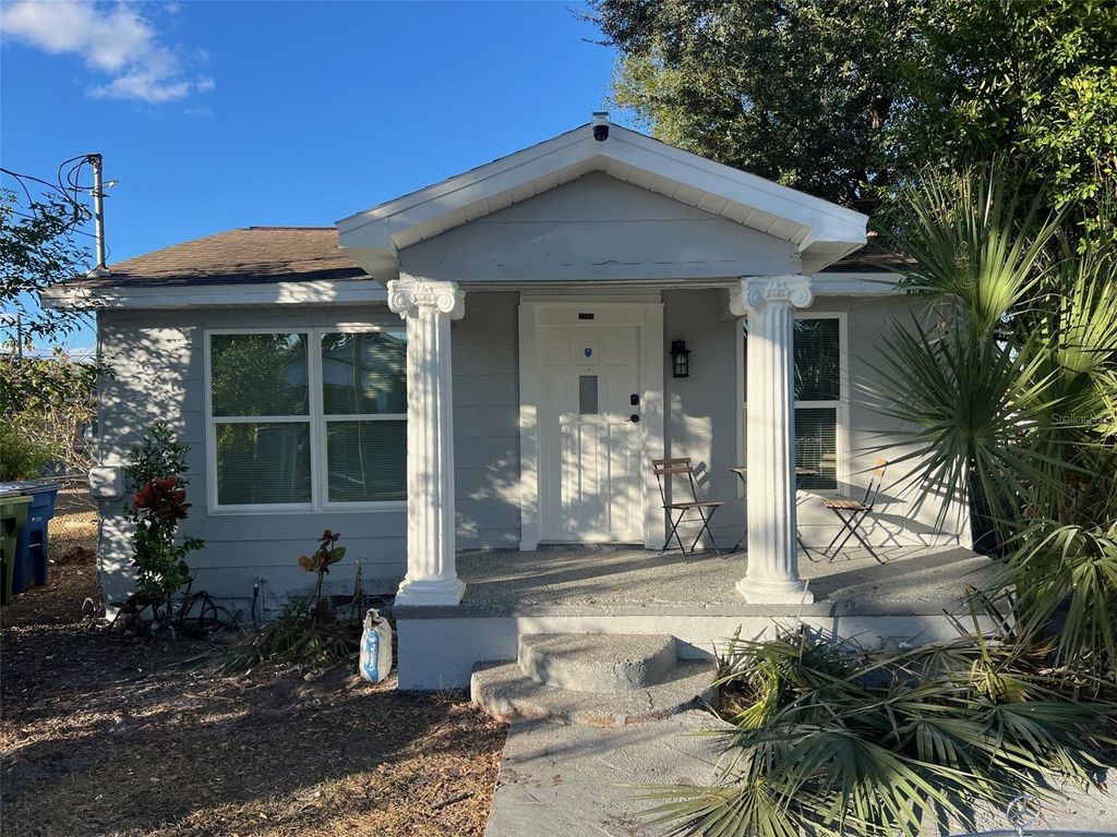 Photo of 2905 W Cherry Street, Tampa, FL 33607 (MLS # TB8452737)