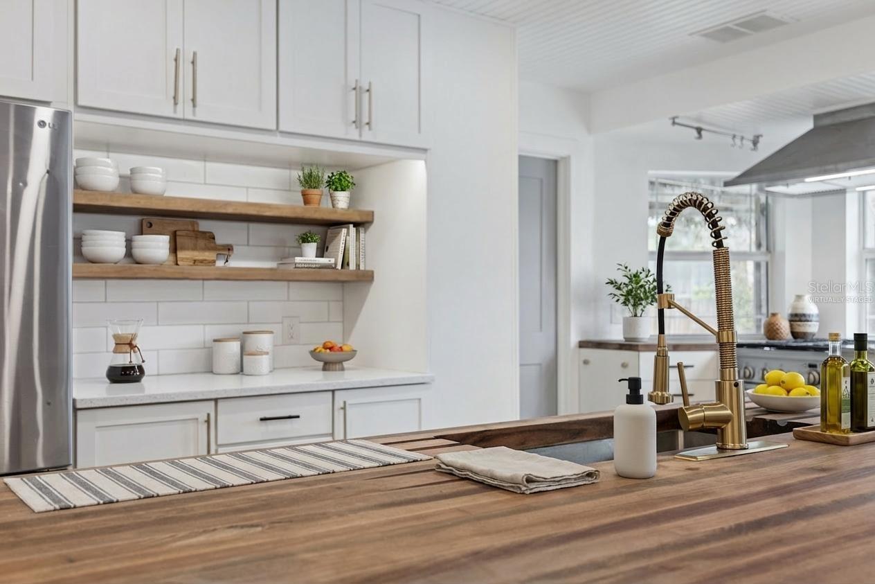 DOMMERICH HILLS FIFTH ADD - Residential