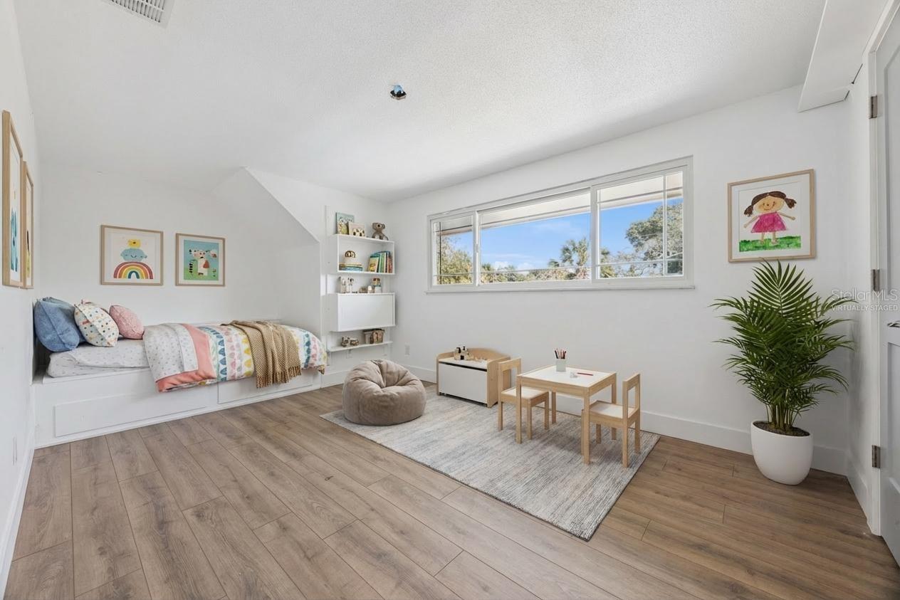 DOMMERICH HILLS FIFTH ADD - Residential