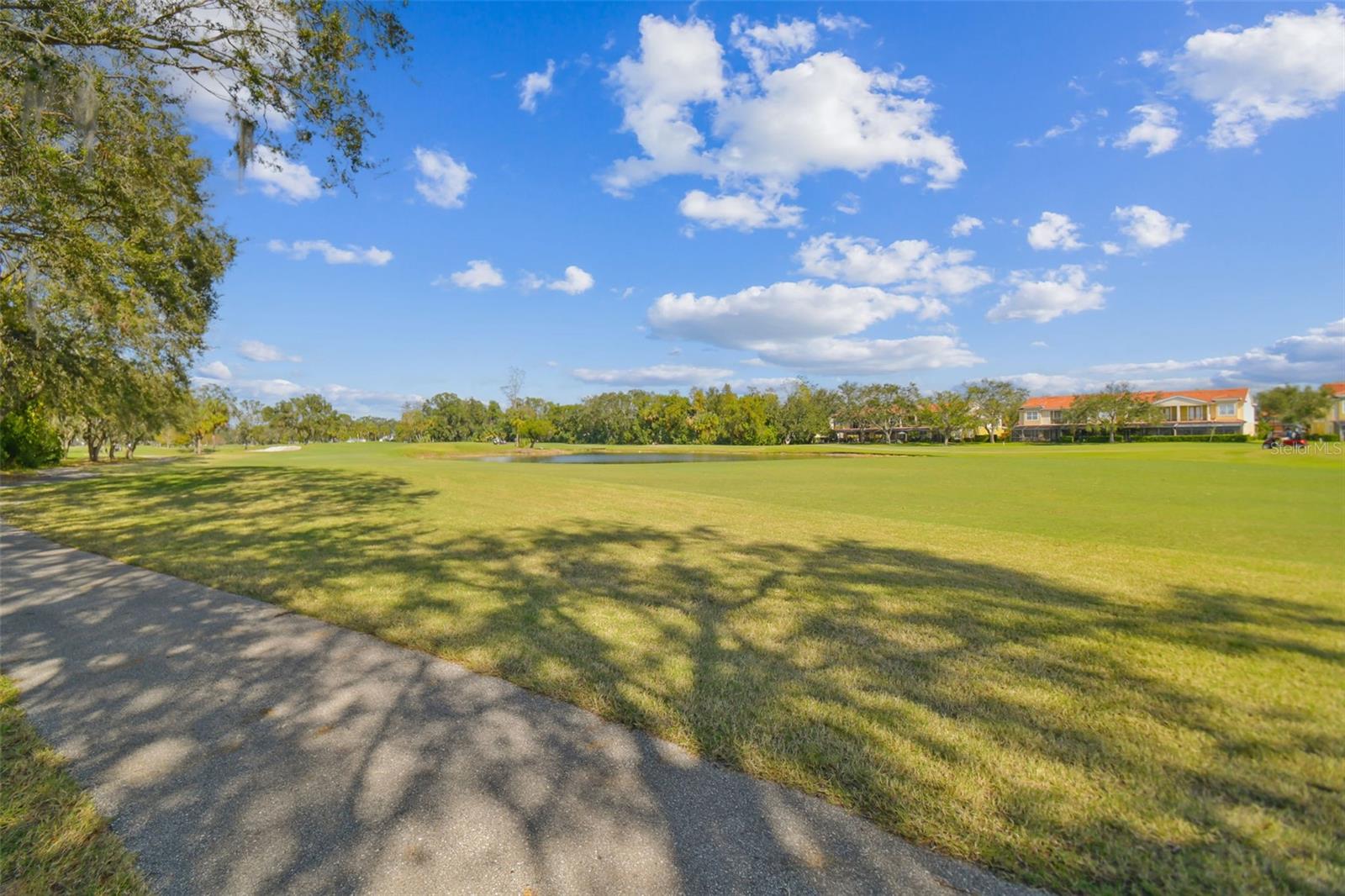 FAIRWAY LAKES TWNHMS II A C - Residential