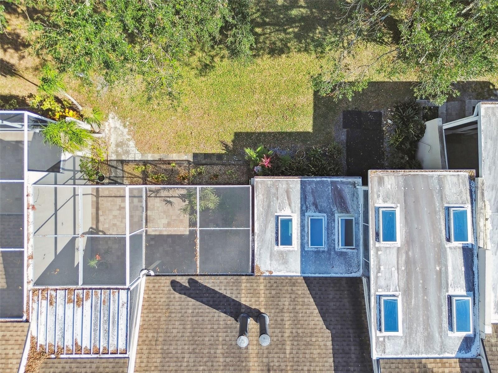 FAIRWAY LAKES TWNHMS II A C - Residential