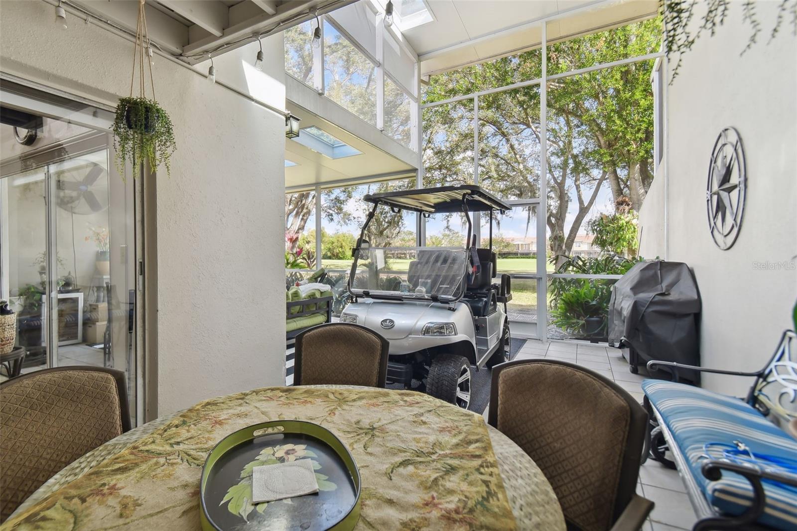 FAIRWAY LAKES TWNHMS II A C - Residential