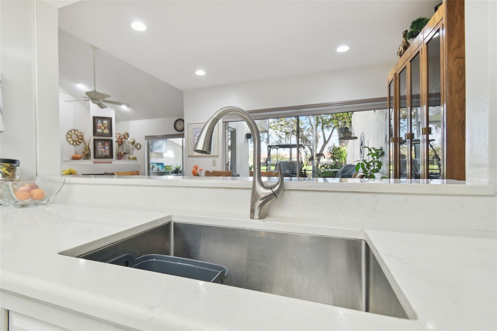 FAIRWAY LAKES TWNHMS II A C - Residential