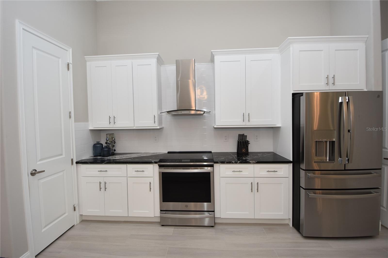 CYPRESS KNOLL - Residential Lease