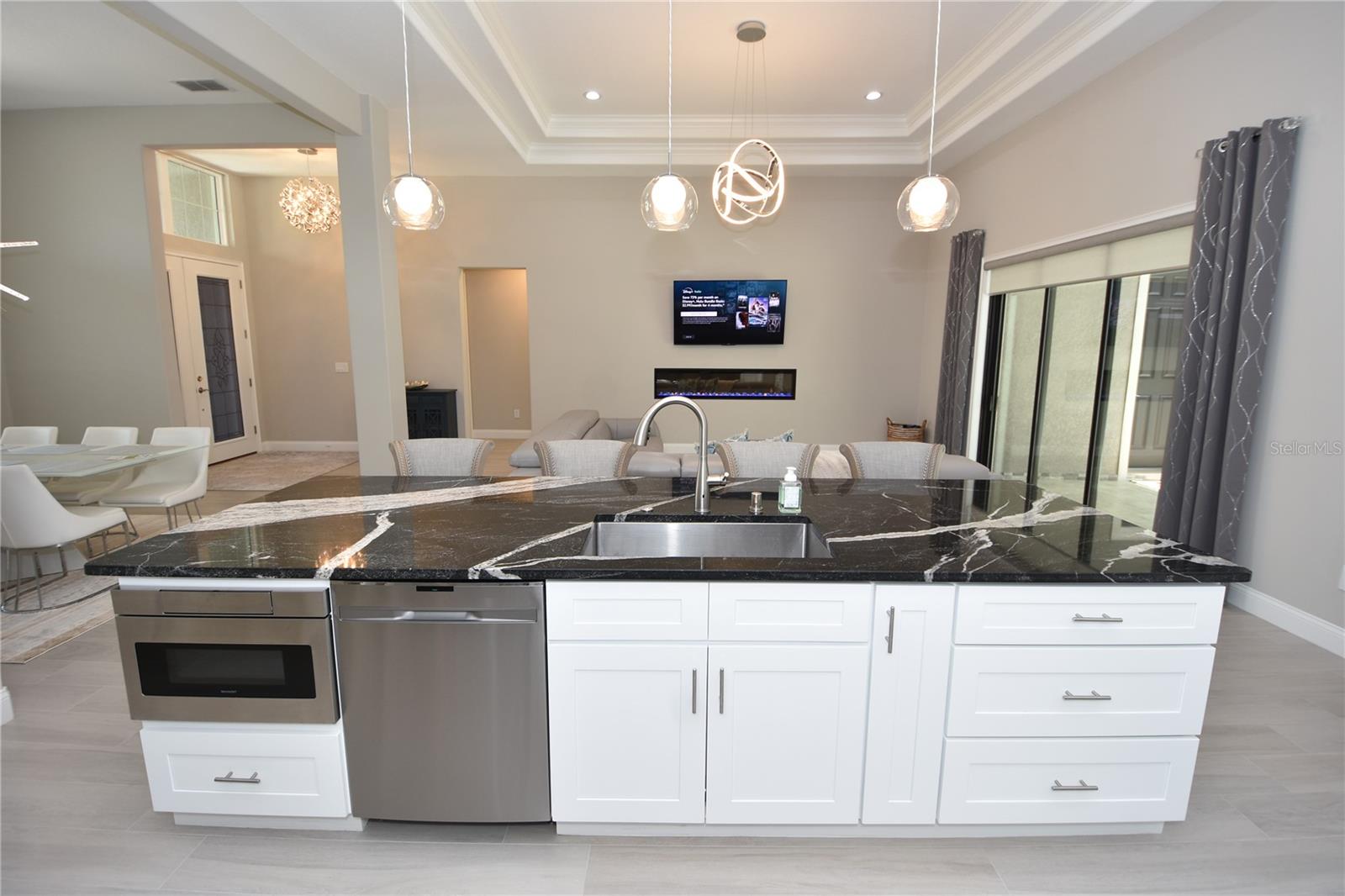 CYPRESS KNOLL - Residential Lease