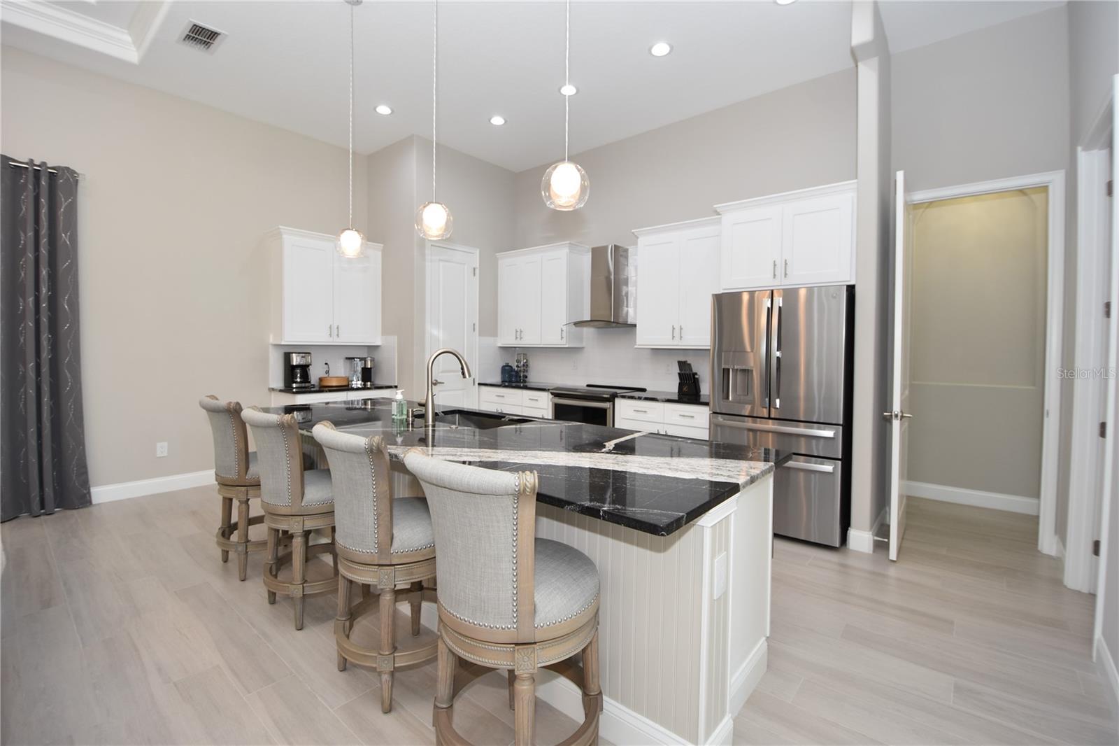 CYPRESS KNOLL - Residential Lease
