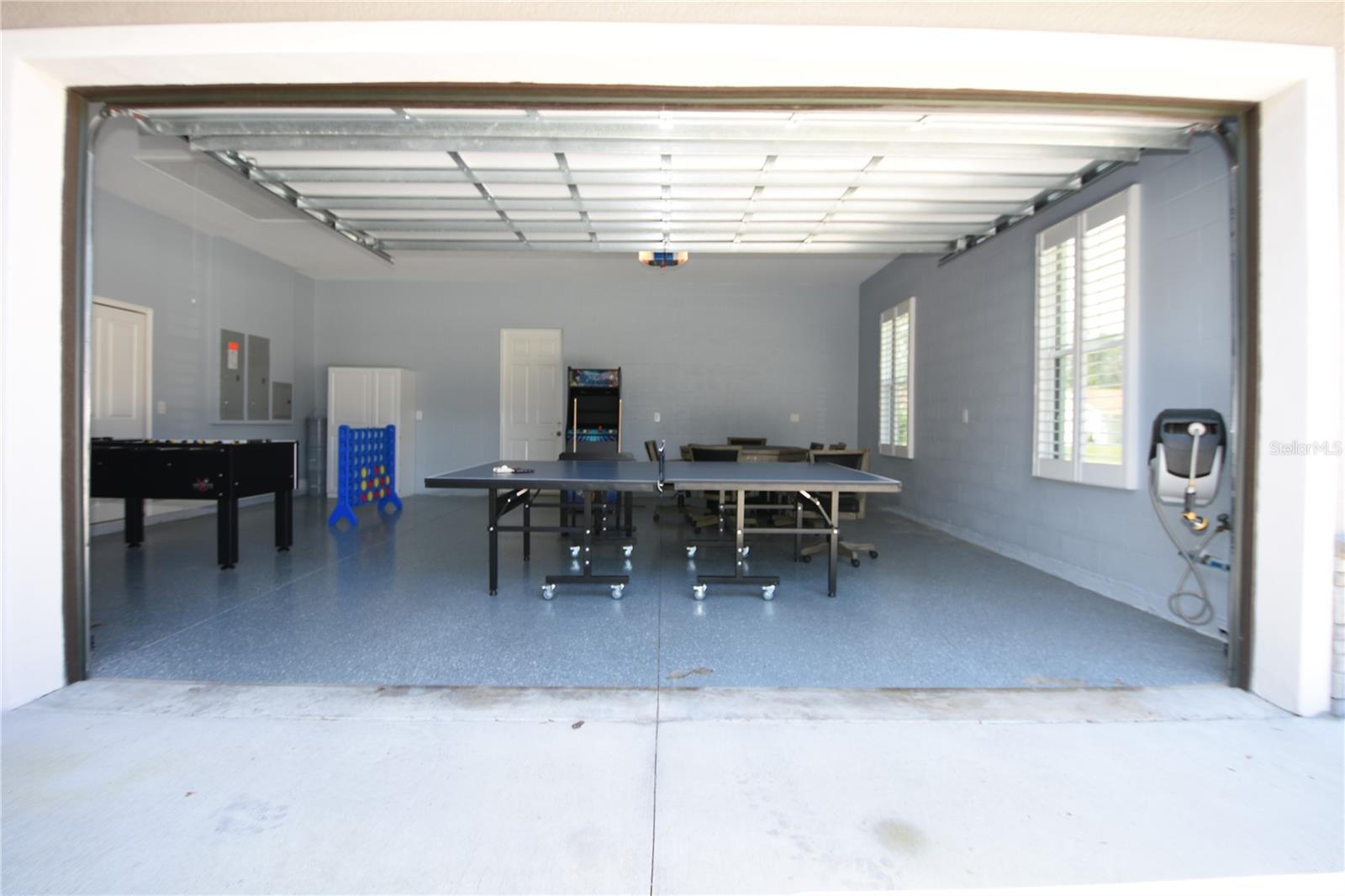 CYPRESS KNOLL - Residential Lease