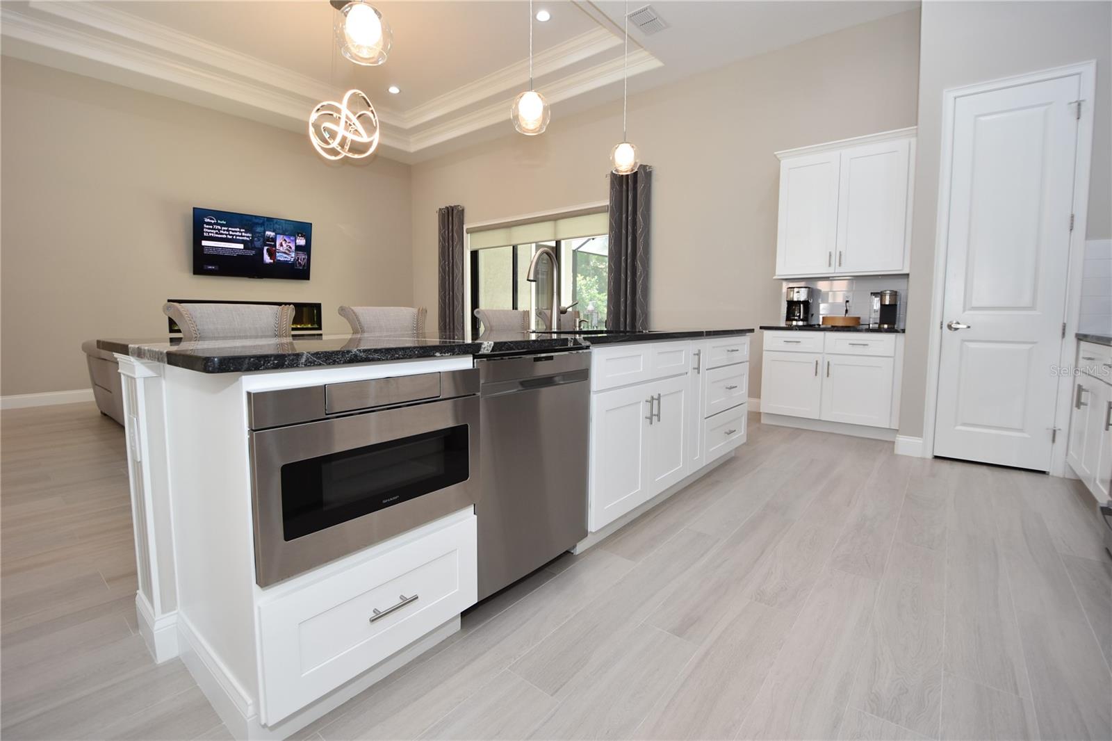 CYPRESS KNOLL - Residential Lease