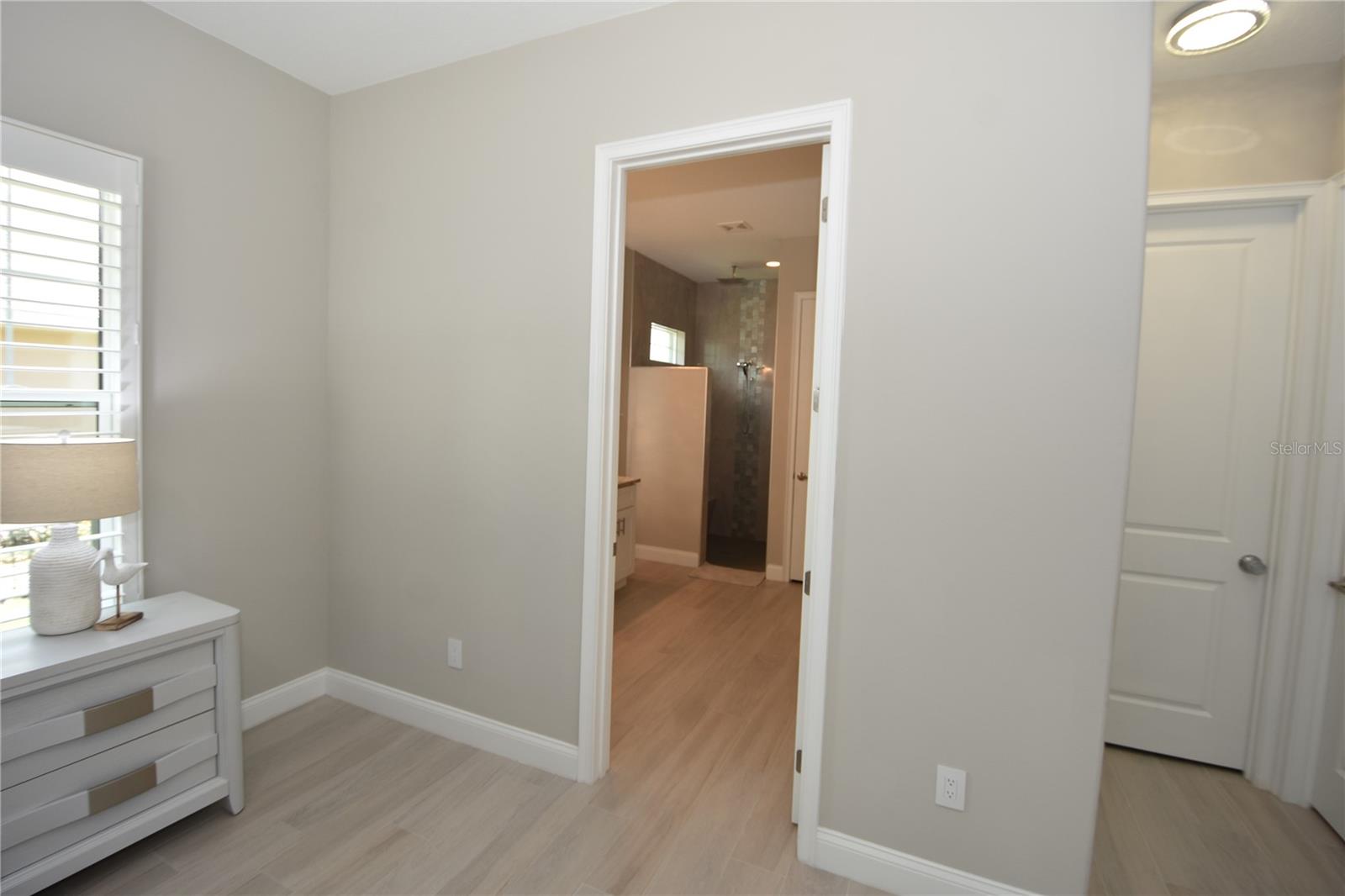 CYPRESS KNOLL - Residential Lease