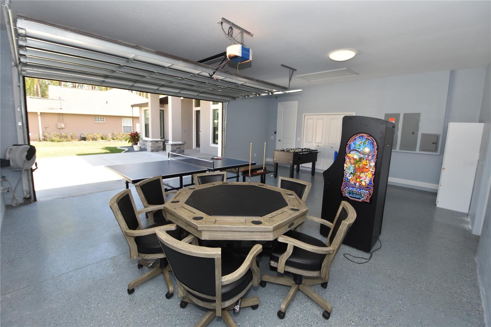 CYPRESS KNOLL - Residential Lease