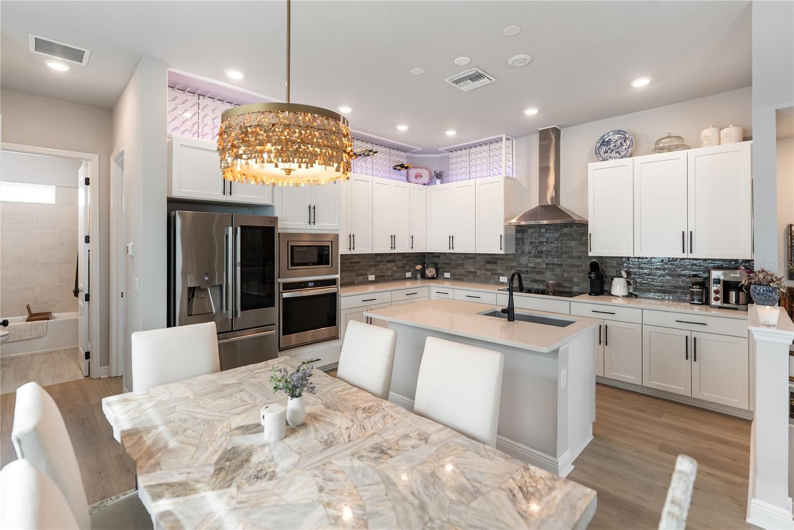 2501 BOONE COURT