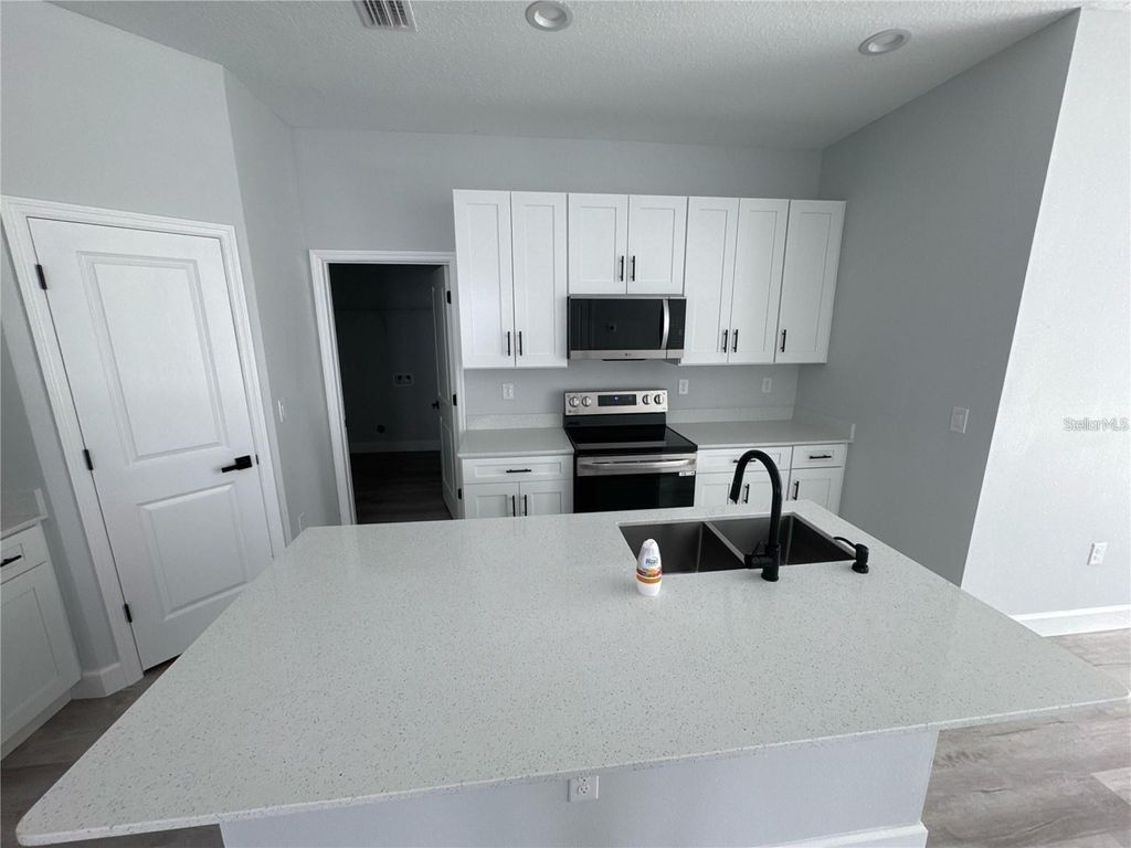 Photo of 104 Australian Drive, Rotonda West, FL 33947 (MLS # S5131911)