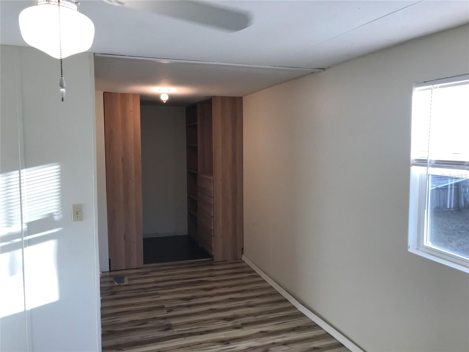 WEEKI WACHEE - Residential