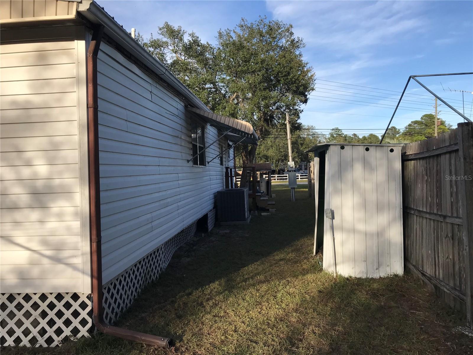 WEEKI WACHEE - Residential