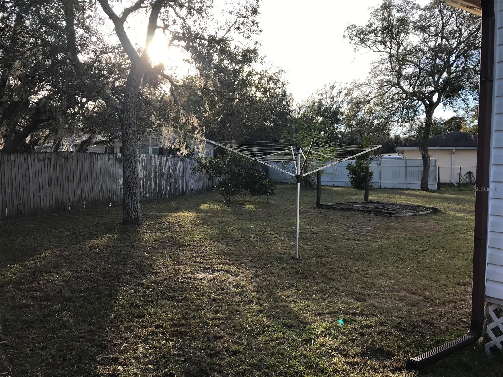 WEEKI WACHEE - Residential