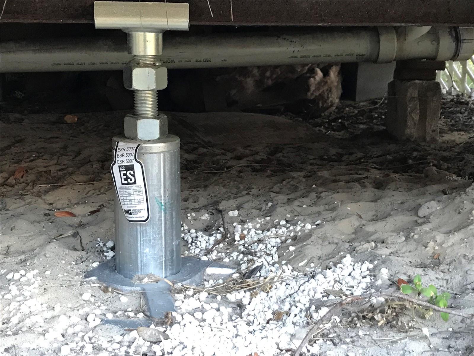 WEEKI WACHEE - Residential