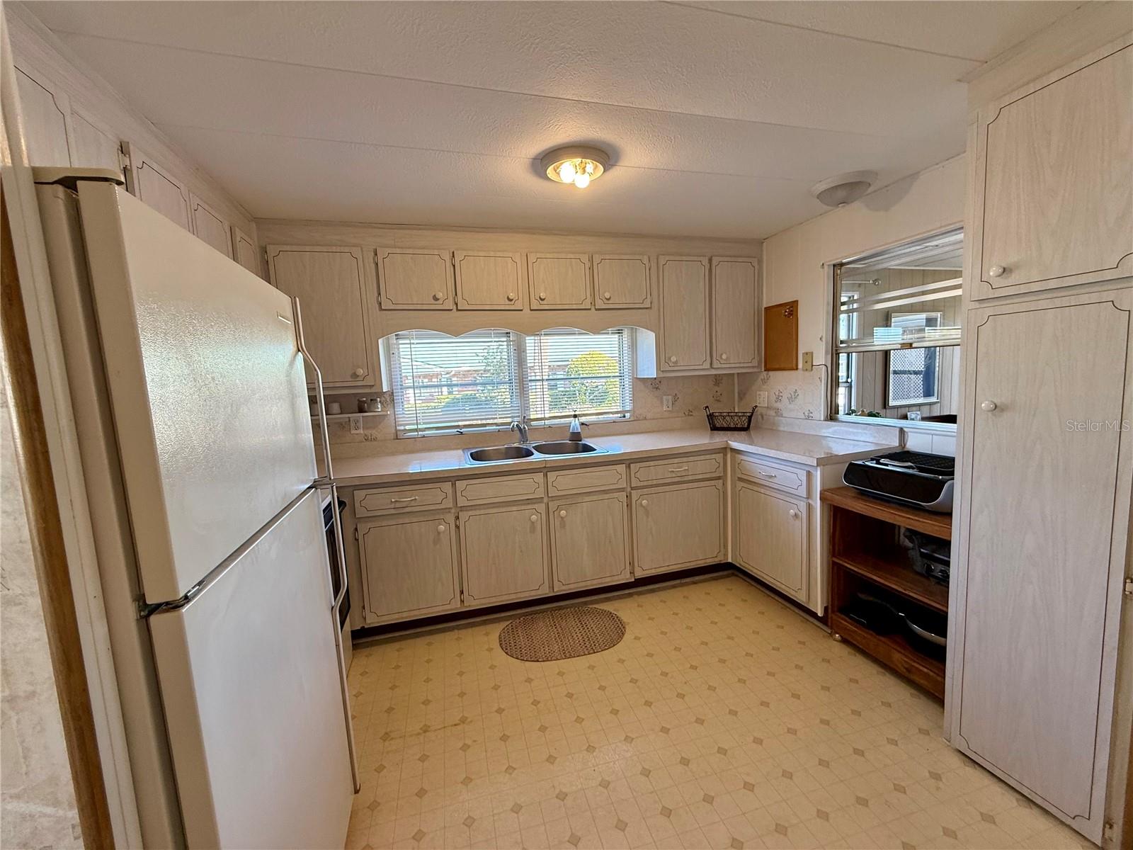 GOLDEN GATE MOBILE HOME PARK UNREC - Residential