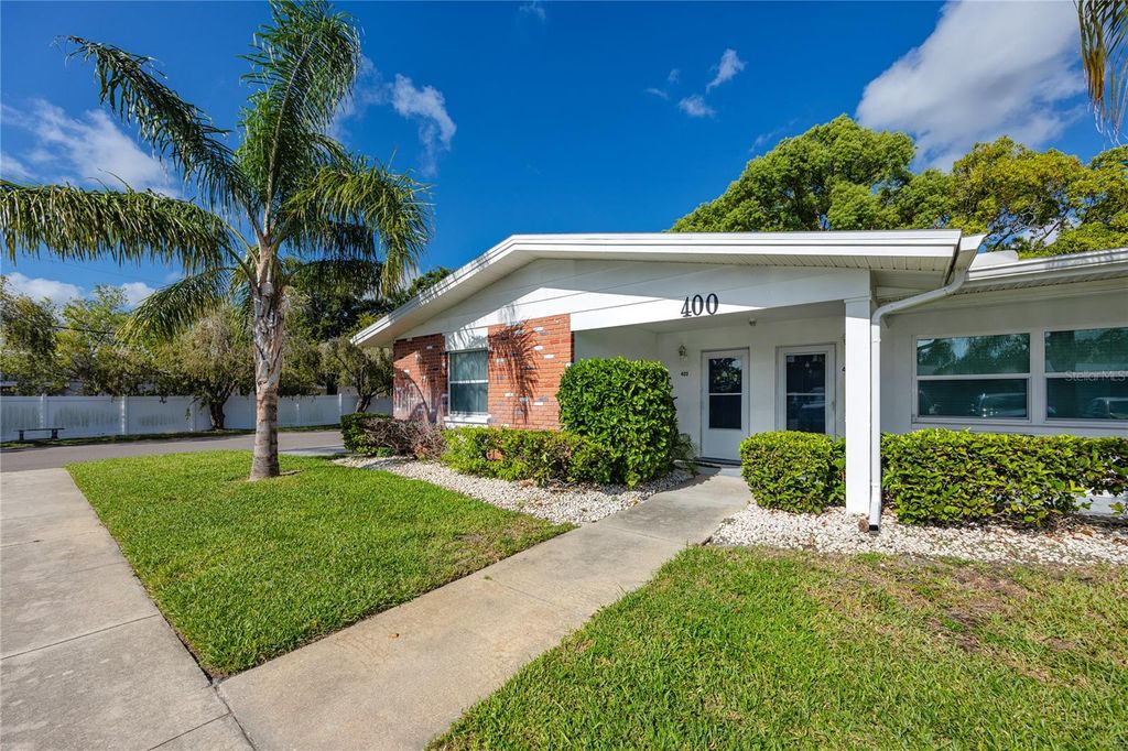 Photo of 400 Brandy Wine Drive #400, Largo, FL 33771 (MLS # TB8416299)