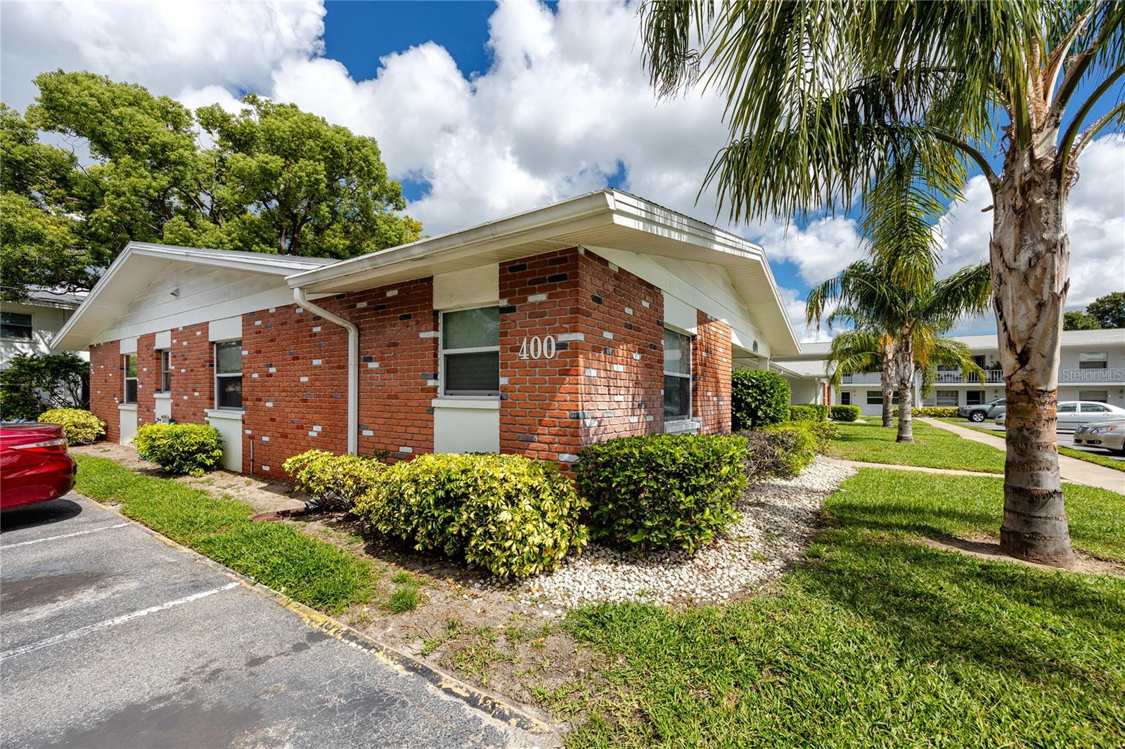 400 BRANDY WINE DRIVE 400