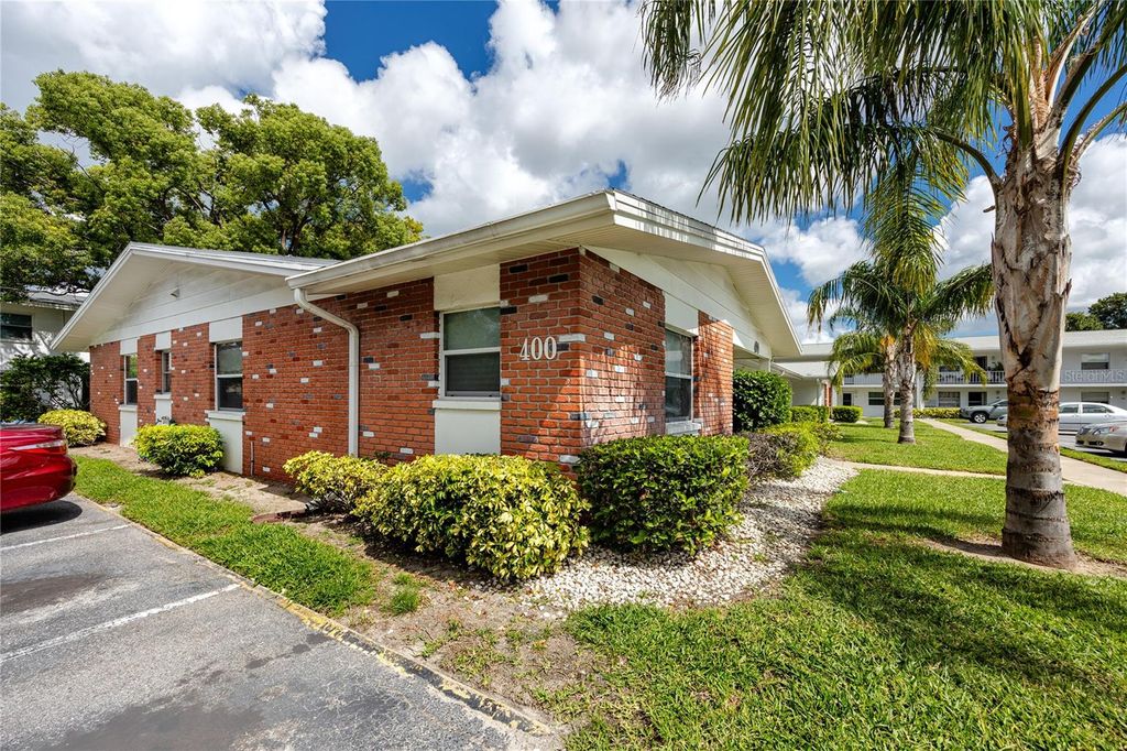 Photo of 400 Brandy Wine Drive #400, Largo, FL 33771 (MLS # TB8416299)