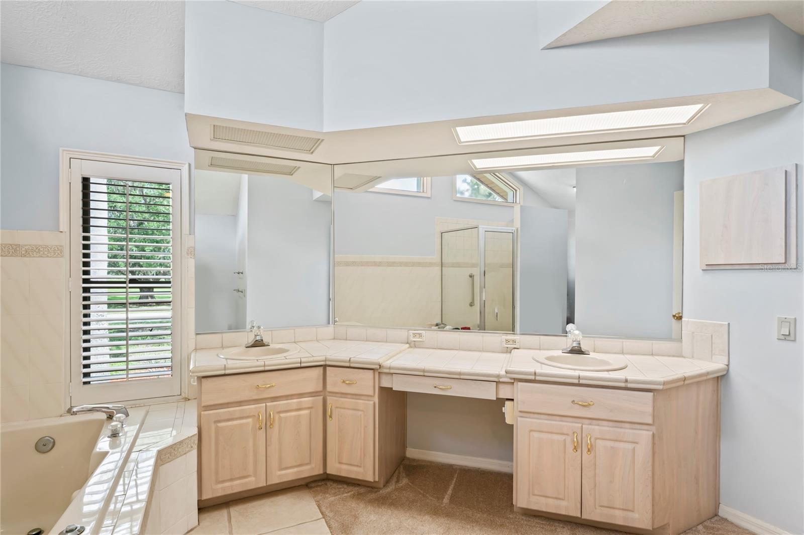 RIVERHAVEN VILLAGE - Residential