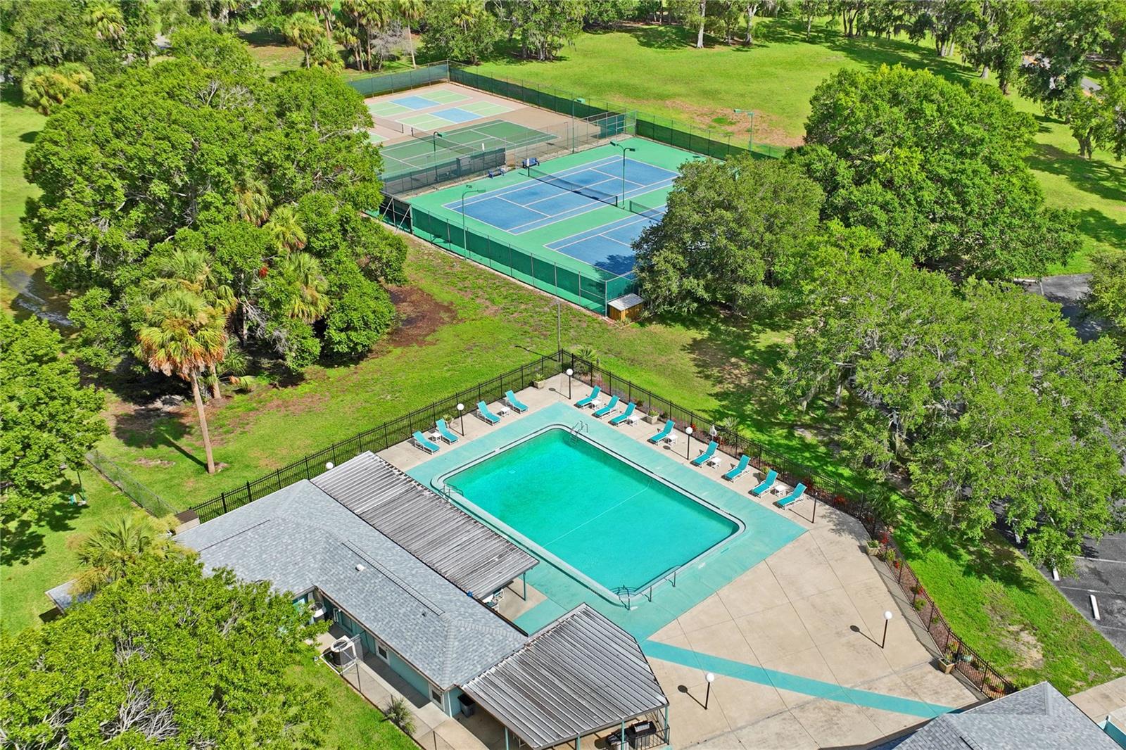 RIVERHAVEN VILLAGE - Residential